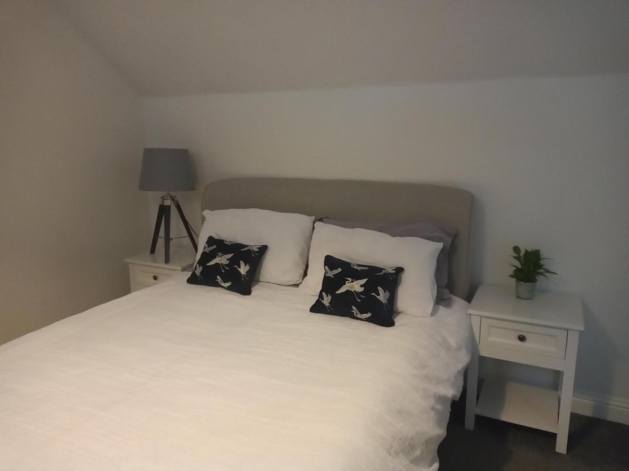 The Eaves, Glastonbury High Street 2 Bed 2 Bathroom Apartment Kültér fotó